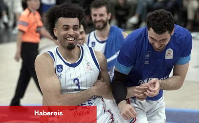 Jordan Nwora, Kızılyıldız yolunda - Haberois Jordan Nwora, Kızılyıldız yolunda