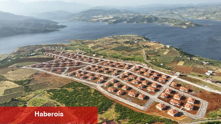 Kahramanmaraş’ta 110 köy meskeni tamamlandı... Göl görüntüleri köy konutları tamamlandı - Haberois Kahramanmaraş’ta 110 köy meskeni tamamlandı... Göl görüntüleri köy konutları tamamlandı
