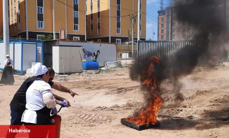 Kocaeli İtfaiyesi’nden uygulamalı eğitim - Haberois Kocaeli İtfaiyesi’nden uygulamalı eğitim