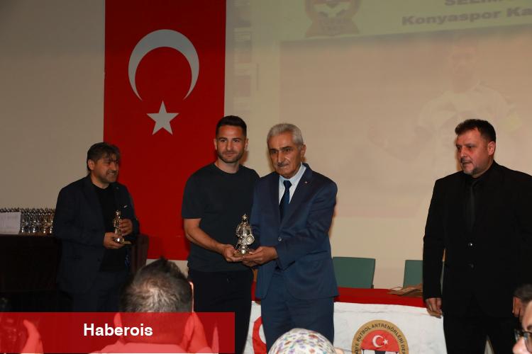 Konya Karatay’da spora yatırım, onur ödülüyle taçlandı