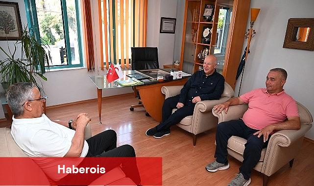 Lider Topaloğlu'ndan Hayat Hastanesi'ne teşekkür plaketi