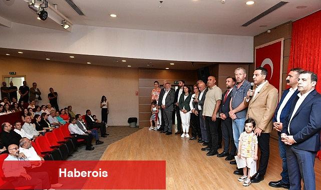 Lider Yıldız, mesai arkadaşlarıyla bayramlaştı - Haberois Lider Yıldız, mesai arkadaşlarıyla bayramlaştı