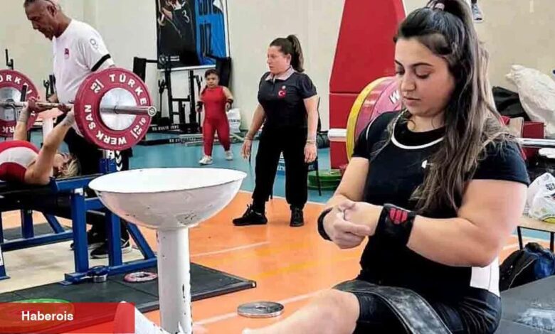 Meramlı haltercilerden Türkiye Şampiyonası'nda ikili zafer - Haberois Meramlı haltercilerden Türkiye Şampiyonası'nda ikili zafer