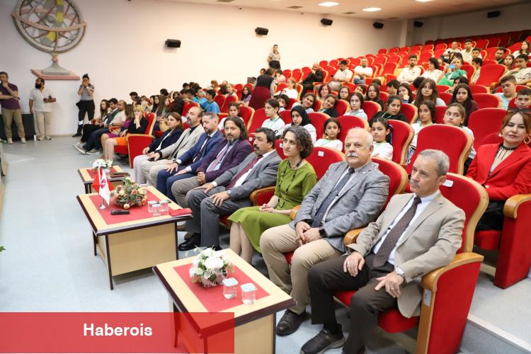 Moğolistan’daki Göktürk İzleri İKÇÜ’de konuşuldu