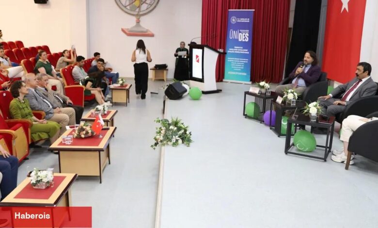 Moğolistan’daki Göktürk İzleri İKÇÜ’de konuşuldu