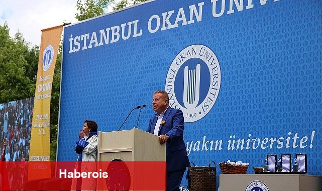 Okan'da mezuniyet sevinci