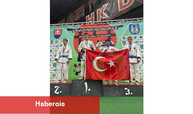 Osmangazili judoculardan tarihi başarı - Haberois Osmangazili judoculardan tarihi başarı