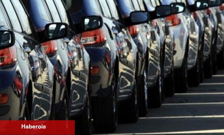 Otomotiv satışları aylık 100 bin üzerindeki seyrini koruyor