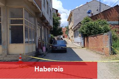 Pazaryeri'nde emekli öğretmen balkondan düşerek ağır yaralandı
