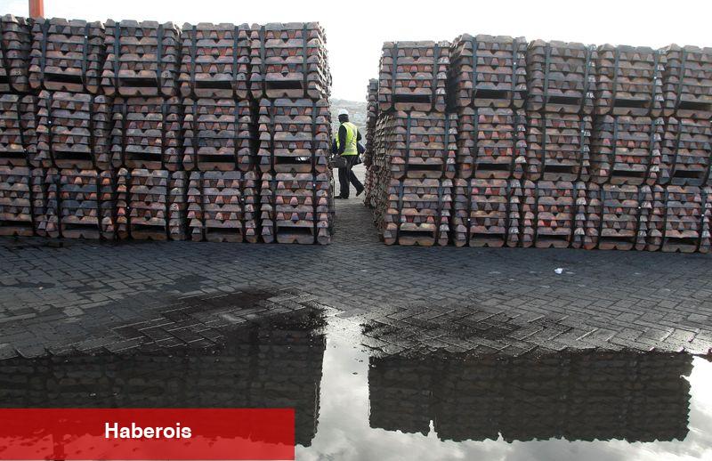 PİYASAYA BAKIŞ-Bakır düştü, alüminyum temel takviyeyle yükseldi