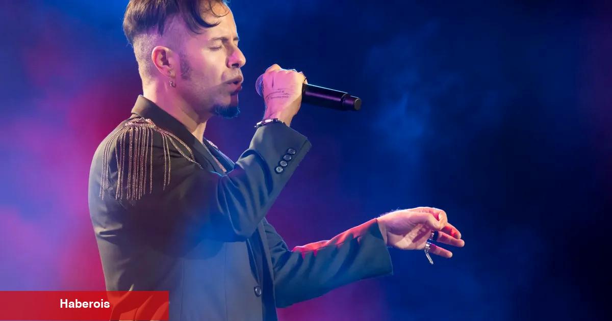 Rock'ın romantik prensi hayranlarını mest etti