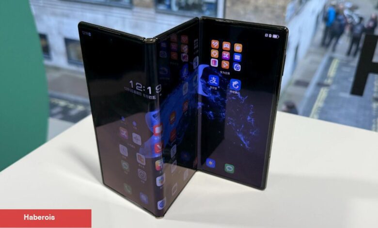 Samsung'un enteresan katlanabilir telefonu yine görüntülendi! - Haberois Samsung'un enteresan katlanabilir telefonu yine görüntülendi!