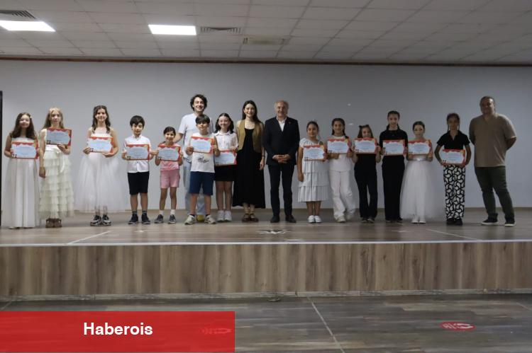 Sanat Akademisi Tiyatro Bölümü yılsonu şovları göz doldurdu!