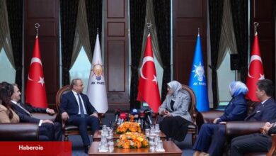 Siyasi partiler bugün bayramlaşacak - Haberois Siyasi partiler bugün bayramlaşacak