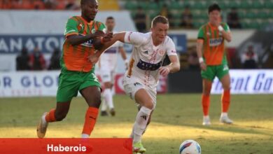 Tıpkı kent, zıt iktisat: Antalyaspor kayıpta, Alanyaspor karda