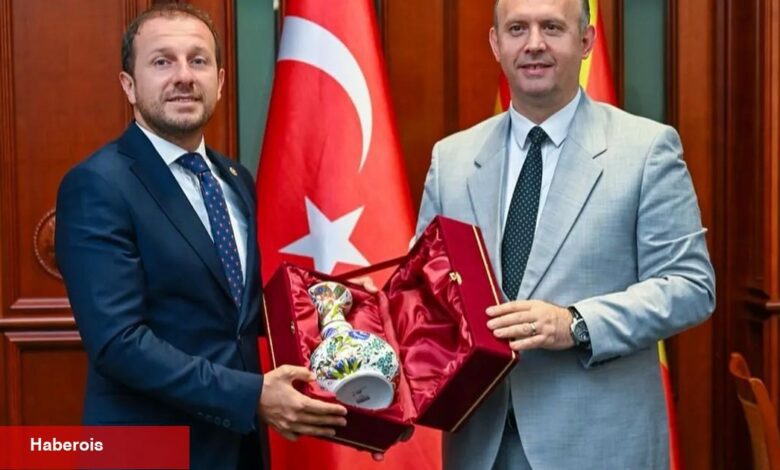 Ülkeler ortası bağlar pekişti