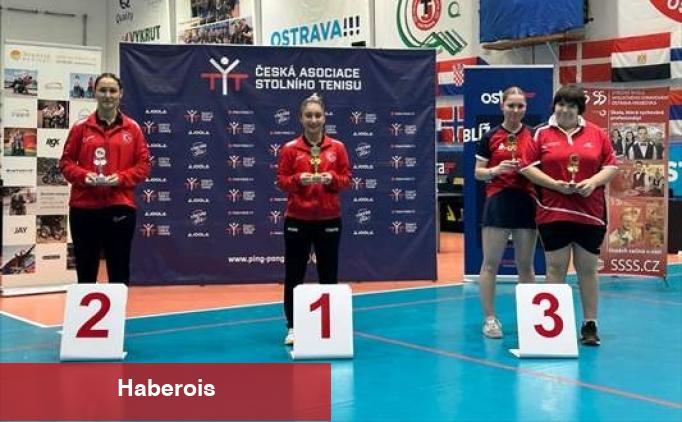 Ulusal para masa tenisi atletlerinden Çekya'daki turnuvada 1 altın 1 gümüş