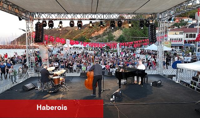Zeytinin Konutu, Şenliğin Sahnesi Oldu
