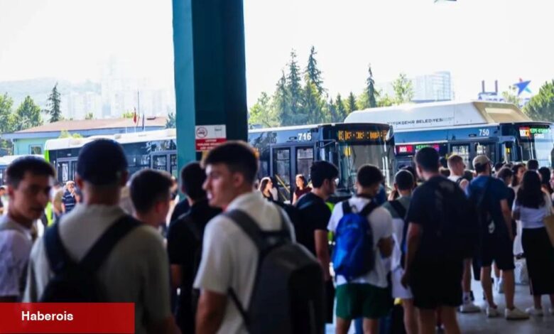 800CK, 1 ayda 46 bin vatandaşı kıyılara taşıdı - Haberois 800CK, 1 ayda 46 bin vatandaşı kıyılara taşıdı