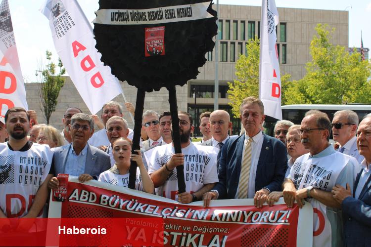 ADD, ABD Büyükelçisi Tom Barrack'ı protesto etti
