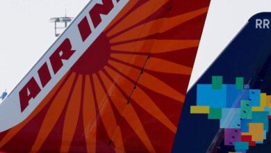 Air India Boeing kazası soruşturmasındaki yeni ayrıntılar kıdemli pilota odaklanıyor- WSJ
