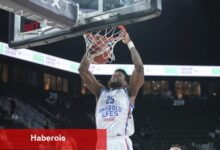 Anadolu Efes, ABD'li basketbolcu Daniel Dolayı ile yollarını ayırdı