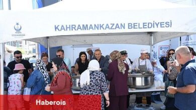 Aşure İkramıyla Kültürel Pahalar Yaşatıldı