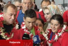 Avrupa Down Sendrom Şampiyonası'nda 58 madalya kazanan ulusal atletler Türkiye'ye döndü
