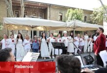 Bağcılar Belediyesi Türk Halk Müziği Korosu'ndan Darülaceze'de Manalı Konser