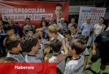 Bayraklı'da manalı turnuva 'Ferdi Zeyrek' U-12 Cup'ta şampiyon çocuklar!