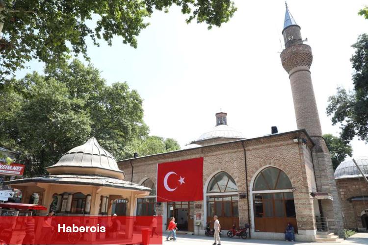 Bursa İnegöl’de 15 Temmuz şehitleri dualarla anıldı