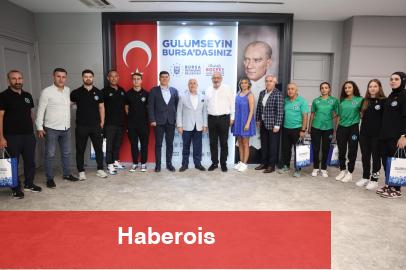 Bursa'nın gururu atletlerden Büyükşehir'e ziyaret - Haberois Bursa'nın gururu atletlerden Büyükşehir'e ziyaret