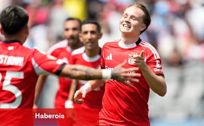 Como, Schjelderup için Benfica'nın kapısını çaldı - Haberois Como, Schjelderup için Benfica'nın kapısını çaldı