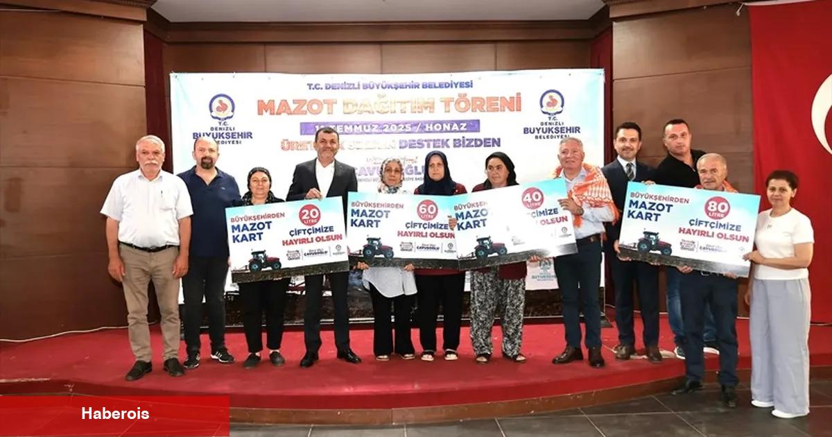 Denizlili çiftçinin birinci mazotu Lider Çavuşoğlu'ndan