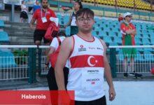 Down sendromlu ulusal atlet Emirhan Akçakoca, Avrupa Şampiyonası'nda 3 altın madalya kazandı!