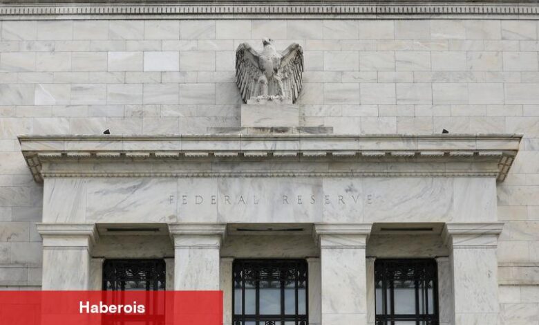 Fed’in uzun vadeli faiz görünümü belirsizliğini koruyor: 2026’da daha kararlı indirimler gündemde olabilir - Haberois Fed’in uzun vadeli faiz görünümü belirsizliğini koruyor: 2026’da daha kararlı indirimler gündemde olabilir
