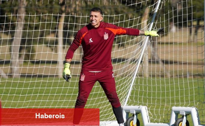 Fernando Muslera birinci maçından üzgün ayrıldı!