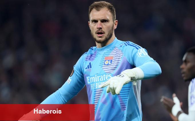 Galatasaray'ın koşullarını kabul etti: Lucas Perri!