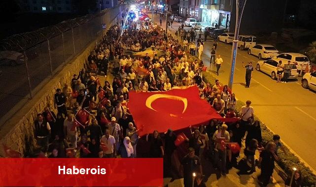 Gölcük, 15 Temmuz Destanı İçin Tekrar Dimdik Ayakta