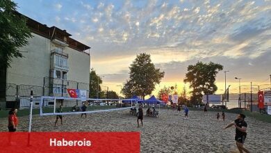 Gölcük'te Her Yıl Şenliğe Dönüşen Turnuva Başladı