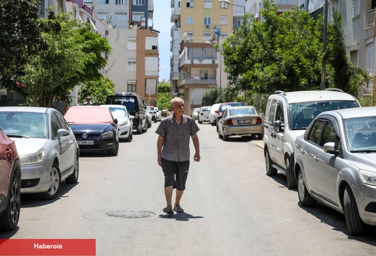 Haberi olmadan imzaladı! 71 yaşındaki dede ve iki torunu sokakta kalmak üzere