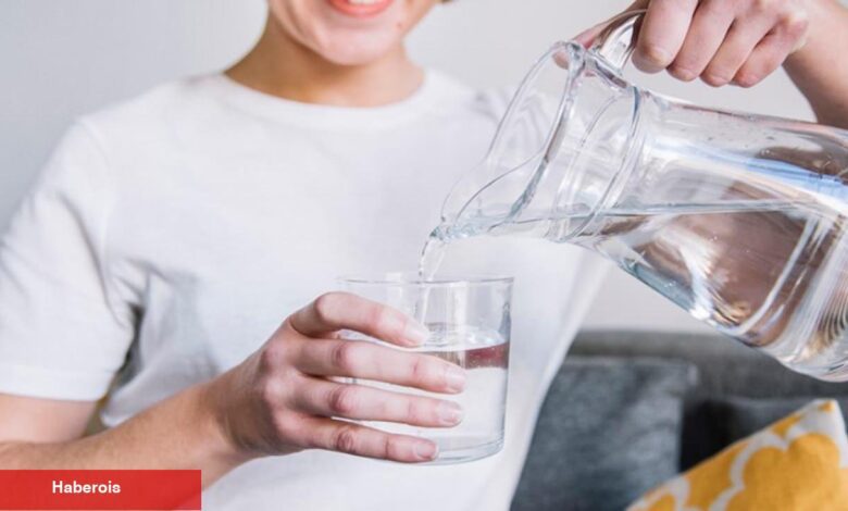 Hamilelikte ne kadar su içmeli? Uzm. Dr. Göktuğ Alakuş uyardı - Haberois Hamilelikte ne kadar su içmeli? Uzm. Dr. Göktuğ Alakuş uyardı