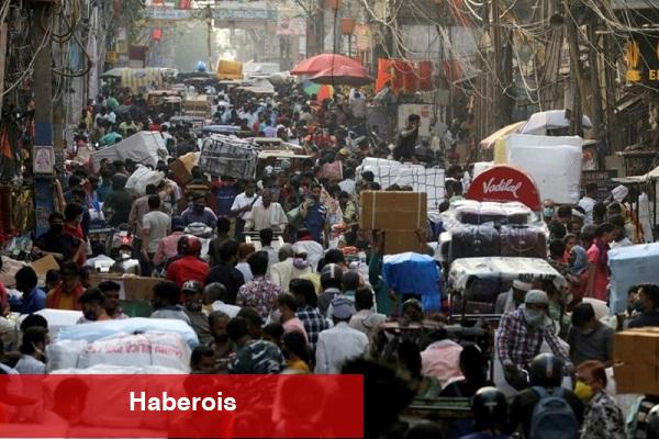Hindistan’ın büyümesi, momentum üst bölümden alt bölüme kayarken yorgunluk belirtileri gösteriyor