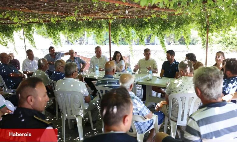 İzmir'de Lider Tugay’dan yangınzedelere takviye ziyareti - Haberois İzmir'de Lider Tugay’dan yangınzedelere takviye ziyareti