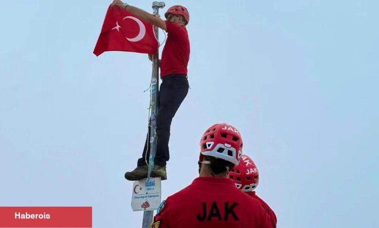 Jandarma 186. yılını Uludağ’ın tepesinde taçlandırdı - Haberois Jandarma 186. yılını Uludağ’ın tepesinde taçlandırdı