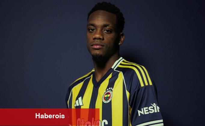 Jhon Duran için flaş argüman: "Al Nassr'a dönmeyecek!" - Haberois Jhon Duran için flaş argüman: "Al Nassr'a dönmeyecek!"