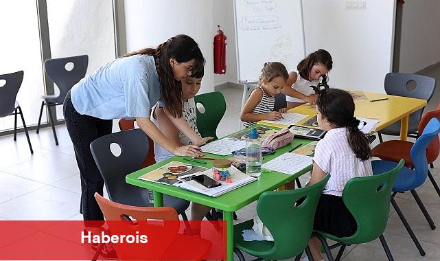 Karabağlar'da Yaz Tatili Bilim, Sanat ve Cümbüşle Dolu Dolu Geçiyor - Haberois Karabağlar'da Yaz Tatili Bilim, Sanat ve Cümbüşle Dolu Dolu Geçiyor