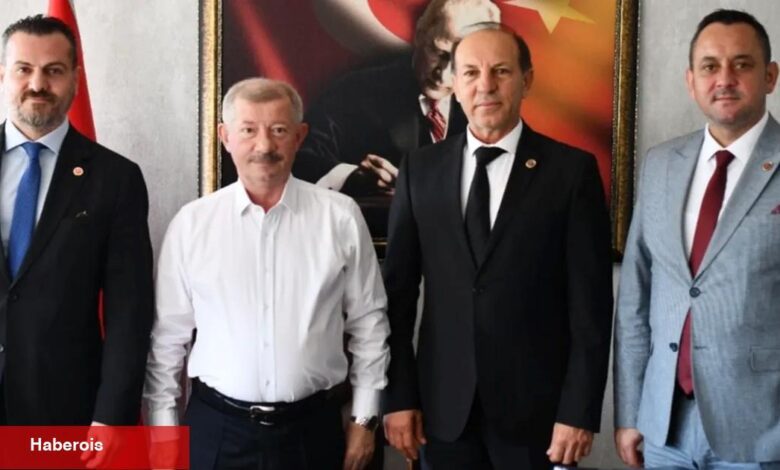 Keşan’ın yeni Kaymakamı Aziz Mercan’a nezaket ziyaretleri sürüyor - Haberois Keşan’ın yeni Kaymakamı Aziz Mercan’a nezaket ziyaretleri sürüyor