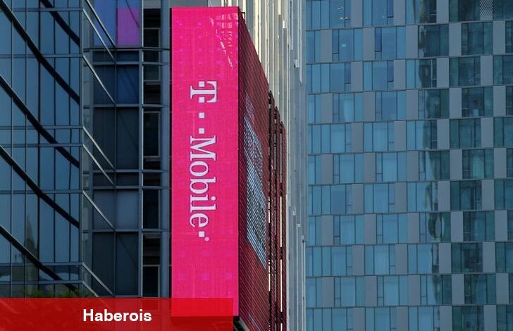 KeyBanc, fiber eksikliği ve rekabet riskleri nedeniyle T-Mobile’ı düşürdü - Haberois KeyBanc, fiber eksikliği ve rekabet riskleri nedeniyle T-Mobile’ı düşürdü