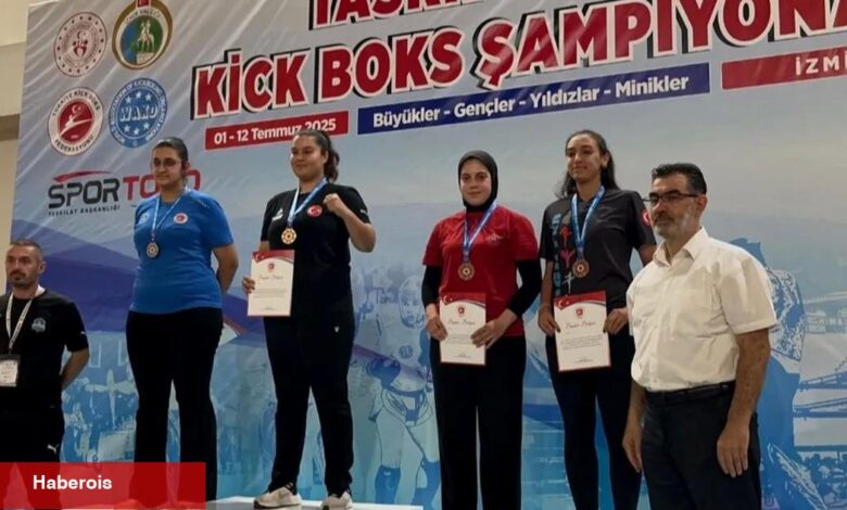 Kick boksta Çayırova’ya Türkiye şampiyonluğu geldi - Haberois Kick boksta Çayırova’ya Türkiye şampiyonluğu geldi